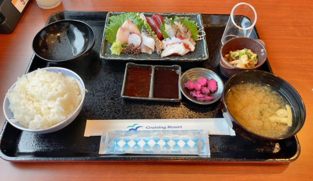 東京九州フェリーの日替わりお刺身定食